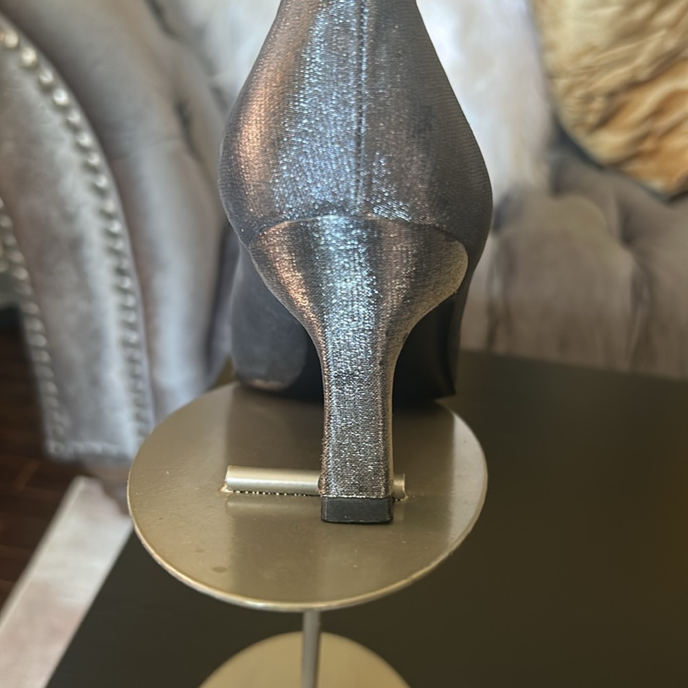 Stuart Weitzman After Five Satin Like Pump 8.5 AA - Picture 4 of 14